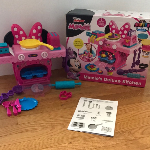 Toys Minnies Deluxe Kitchen Poshmark